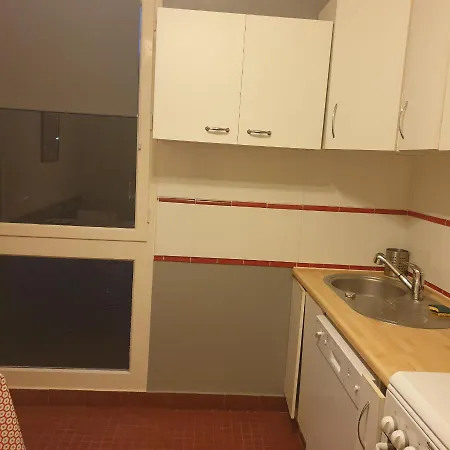 3 Pieces Apartment *