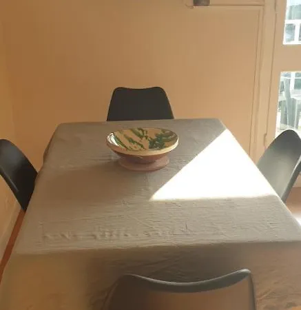 דירה 3 Pieces *