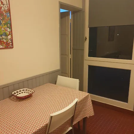 3 Pieces סן-ז'אן-דה-לוז